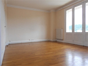 appartement à la location -   25000  BESANCON, surface 50 m2 location appartement - APR743372